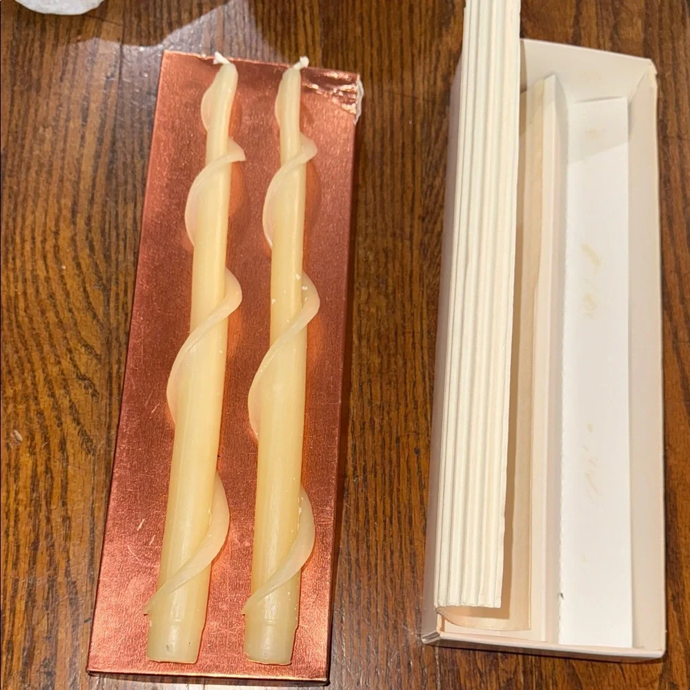 Elegant Cream Spiral Taper Candles